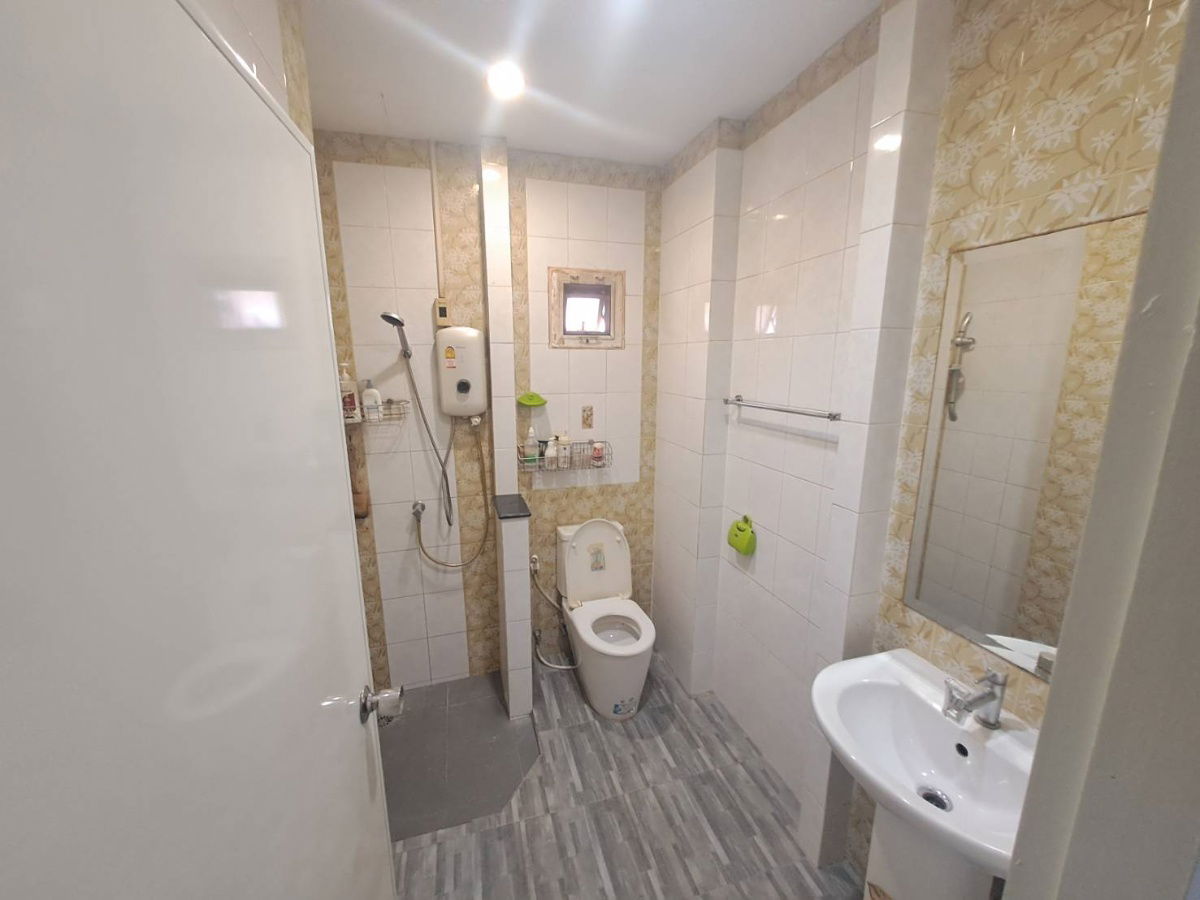 รูป ขายบ้านสวนจันทิมา 2  บ้านเดียวกึ่งแฝด 2 ชั้น บ้านตกเเต่งสวย ** พิกัด : 13.86487, 100.49154 - รูปที่ 11/14