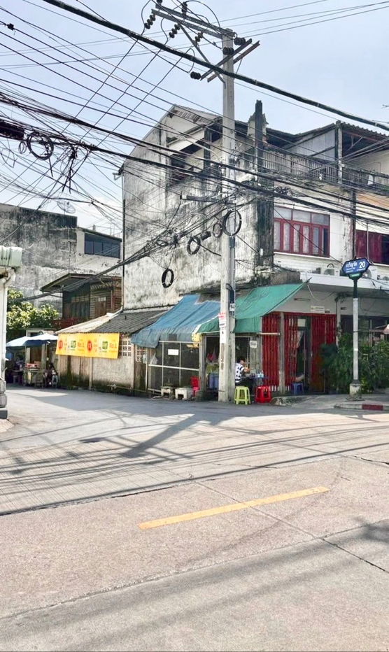 รูป ให้เช่าตึกซอยเจริญรัถ 20 คลองสาน ห่างจากไอคอนสยาม 2 กม. - รูปที่ 1/10