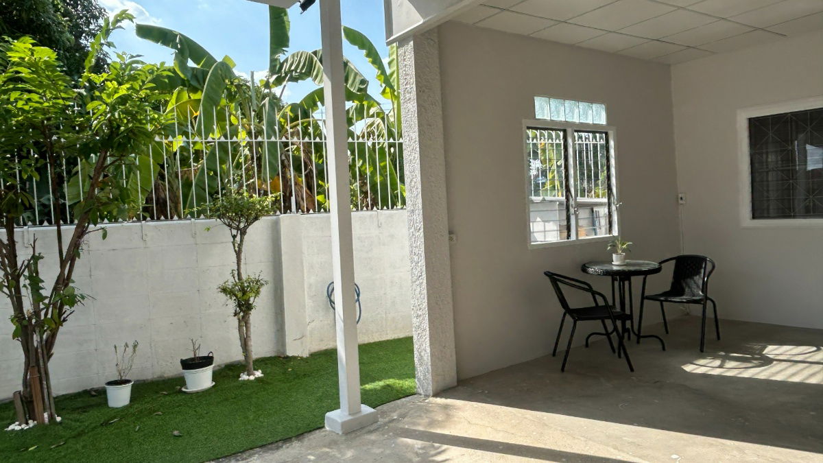 รูป ขายบ้านแฝดอารมณ์บ้านเดี่ยว สไตล์มินิมอล สวย สะอาด ปรับปรุงใหม่ พร้อมอยู่   ทำเลสะดวก ใกล้ Central ปิ่นเกล้า - รูปที่ 30/32