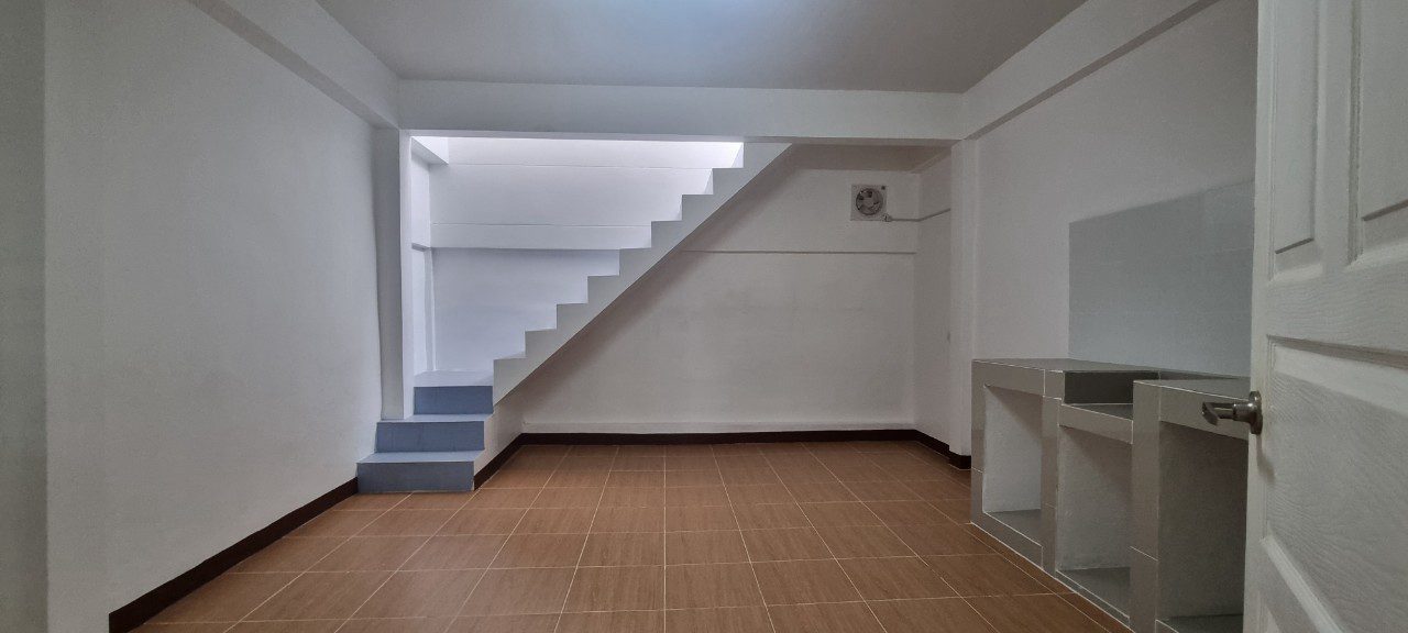 picture Townhouse in Central Pattaya for Sale - 2/12