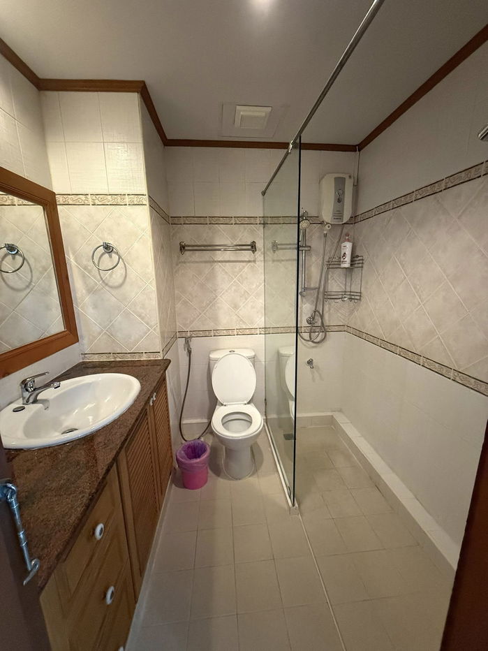 รูป 1-Bedroom Condo for Sale – Jomtien Thip Condotel - รูปที่ 4/4