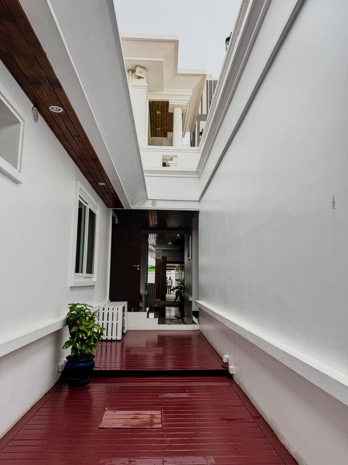 picture Luxury Pool Villa for Sale – Pratumnak Hill, Pattaya - 20/21