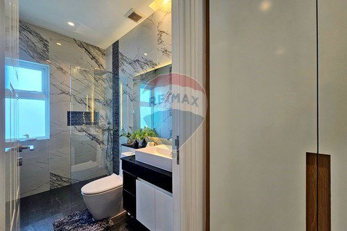 รูป [920601001-651] ขายพูลวิลล่าคุณภาพทันสมัย 3 ห้องนอน 3 ห้องน้ำ ในซอย 88 หัวหิน - รูปที่ 41/50