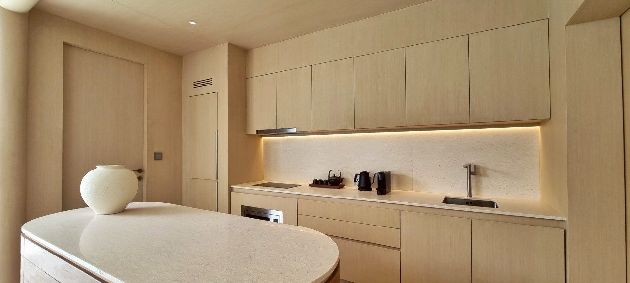 picture Luxury Modern Pool Villa in Na Jomtien for Sale - 9/25