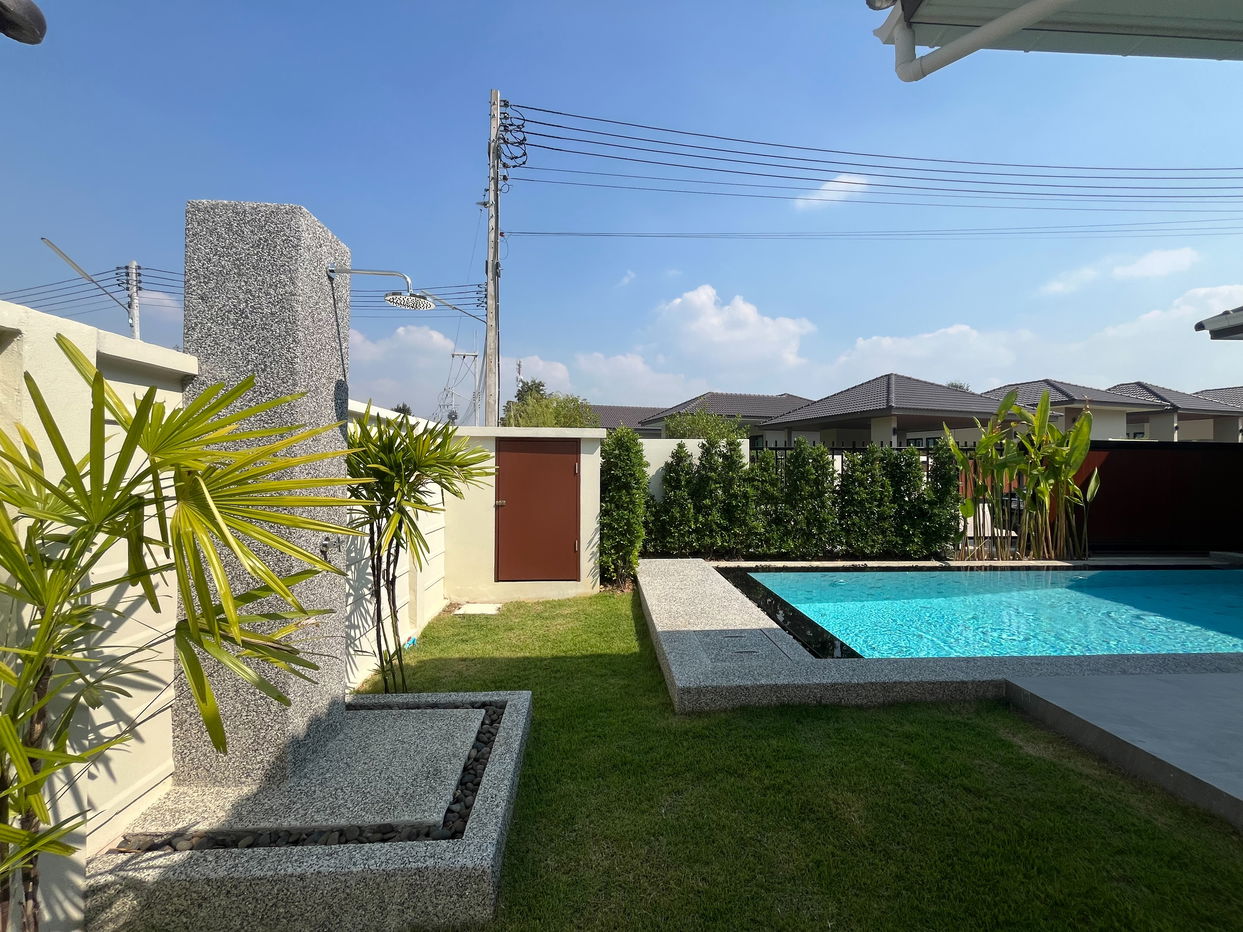 รูป ให้เช่าบ้านเดี่ยวสุดหรูพร้อมสระว่ายน้ำ 3 ห้องนอน ในทุ่งกลม ตาลหมัน - รูปที่ 3/14