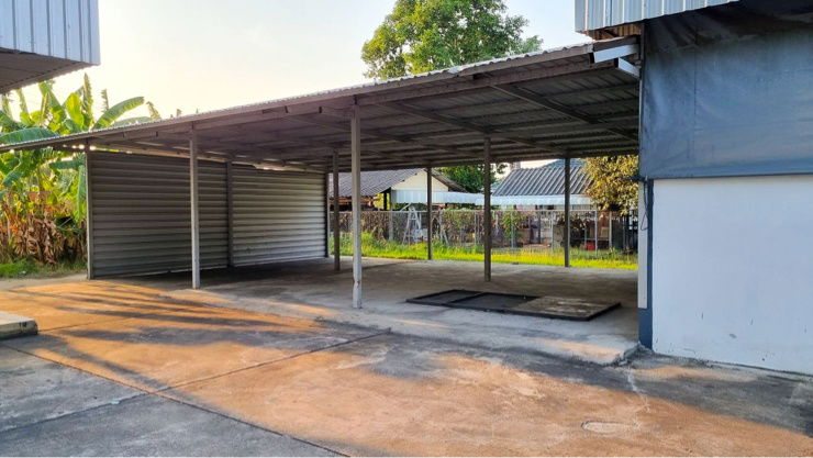 picture Chonburi factory near Laem Chabang Port - 4/7