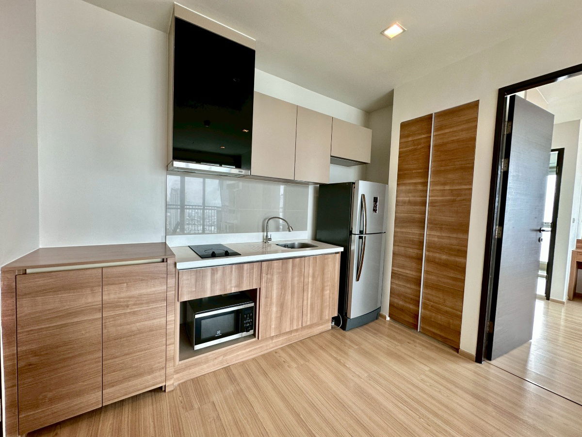 รูป Condo Rhythm Sathon ชั้นสูง วิวเมืองสุดปัง! เหมาะชมเทศกาลพลุปลายปี - รูปที่ 17/28