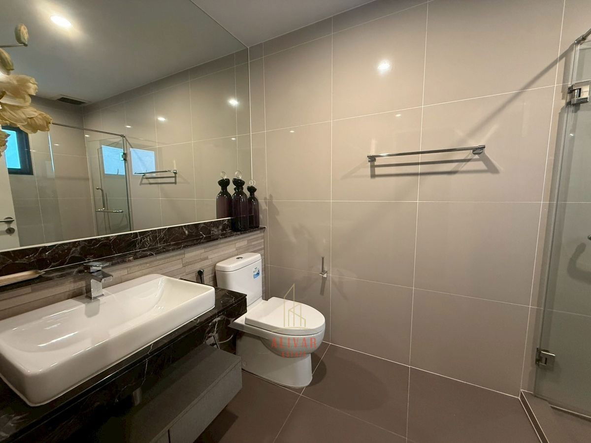 รูป RH120325 ให้เช่า บ้านเดี่ยว 2ชั้น หลังมุม 4 ห้องนอน at Burasiri Pattanakarn ติด club house - รูปที่ 27/29