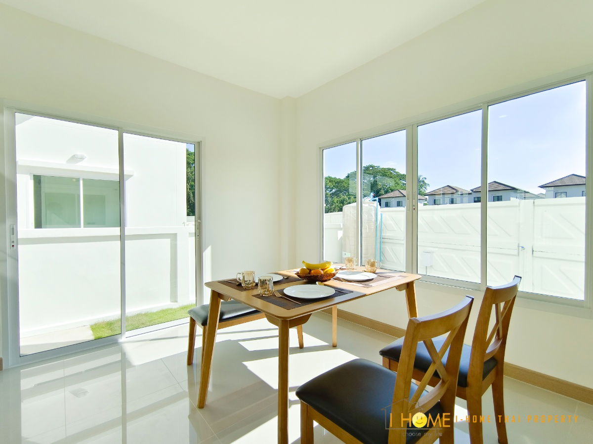 รูป ขายบ้านแฝดสองชั้น 3 ห้องนอน 3 ห้องน้ำ 1 ห้องครัว 2 ที่จอดรถ - รูปที่ 11/33