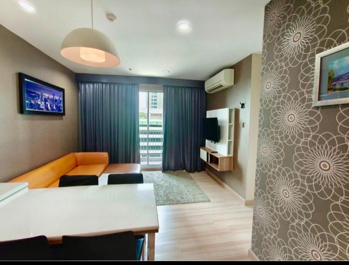 picture code : E165 The Hotel Serviced Condo - 2/13