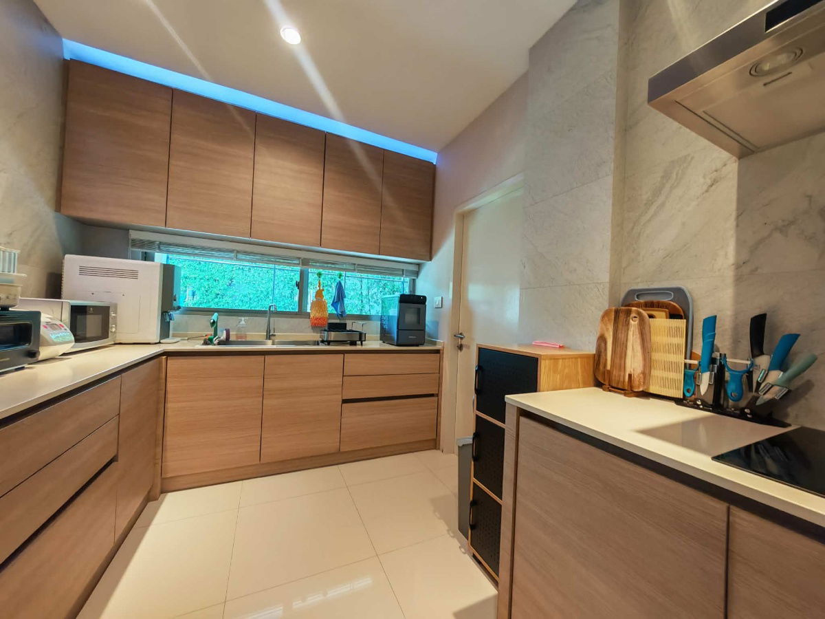 รูป ขายบ้านเดี่ยว2ชั้น พื้นที่ 100.2 ตร.ว.หมู่บ้านไอคอน ปิ่นเกล้า  ถ.พุทธมณฑลสาย 2 ต.ศาลาธรรมสพน์  อ.เทวีวัฒนา จ.กรุงเทพมหานคร - รูปที่ 6/8