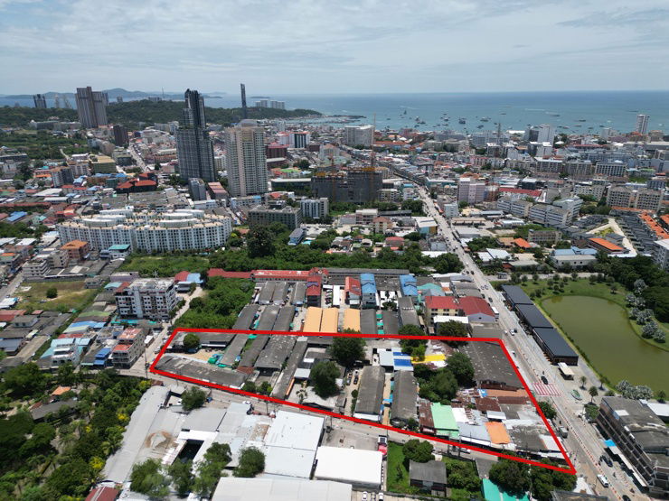 รูป ที่ดินพัทยา ใจกลางเมือง ติดถนน 3 ด้าน - รูปที่ 1/4