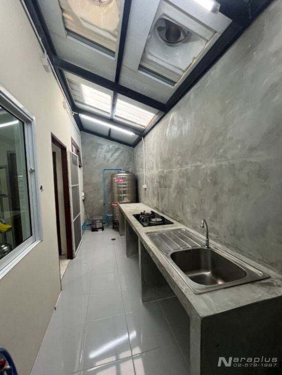 รูป 68121158 : ขายทาวน์เฮ้าส์ 2 ชั้น ขนาด 3 ห้องนอน บนที่ดิน 20.6 ตารางวา หมู่บ้านซื่อตรง ลีลาวดี ซอย พหลโยธิน 54/1 บ้านสวย น่าอยู่ ราคาดีๆ - รูปที่ 6/14