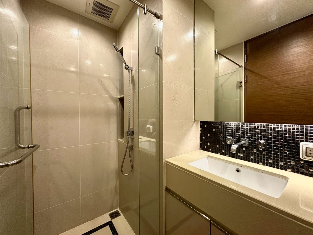 picture The Address Sathon – Spacious, Home-Like Living in the Heart of Sathorn. Comfortable for Families, with Easy Access to Everything. - 32/44