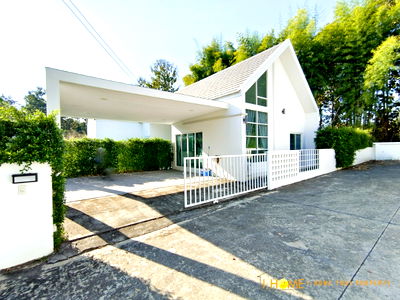 บ้านเดี่ยว วัดศรีดอนชัยป่าตึงงาม (วัดแม่เก็ดน้อย) :  ขายบ้านเดี่ยว Pool villa ชั้นเดียว  3 ห้องนอน  3 ห้องน้ำ  1 ห้องครัว  2 ที่จอดรถ