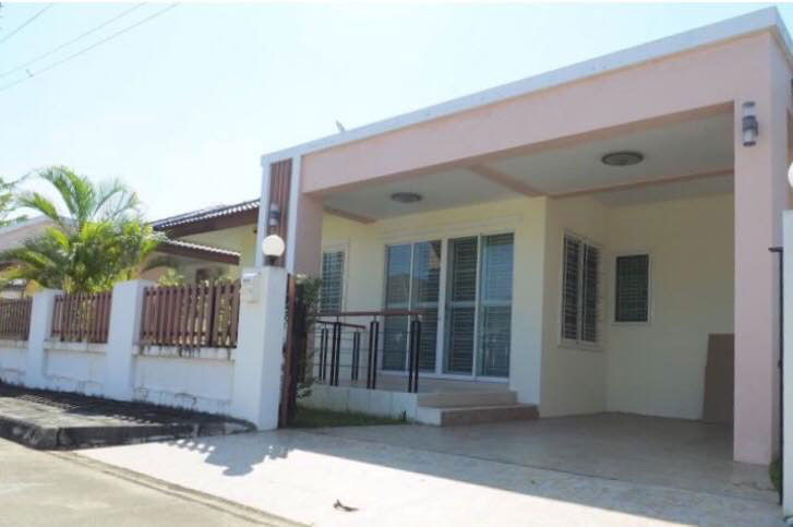 picture A house for rent with 3 bedrooms,2 bathrooms   and 1 kitchen . - 2/17