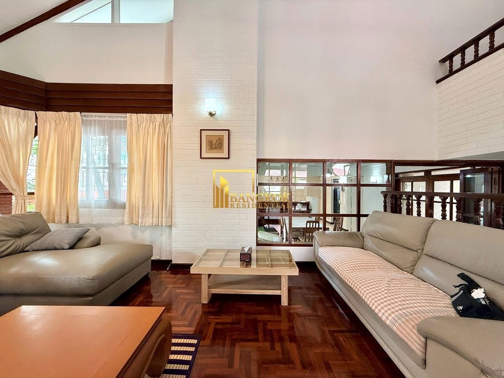 รูป Exceptional 4 Bedroom House in Vibrant Nana Area - BR28305SH - รูปที่ 12/45