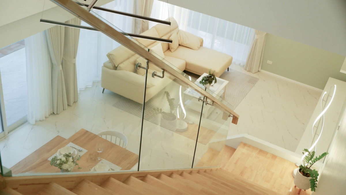 รูป ให้เช่า Pool Villa 2 ชั้น  4 ห้องนอน 5 ห้องน้ำ 1 ห้องรับแขก 1 ห้องครัว   - รูปที่ 10/24