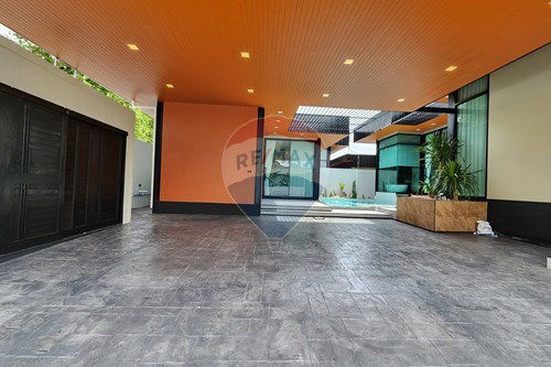 รูป [920611003-86] พูลวิลล่า สัตหีบ - รูปที่ 64/72