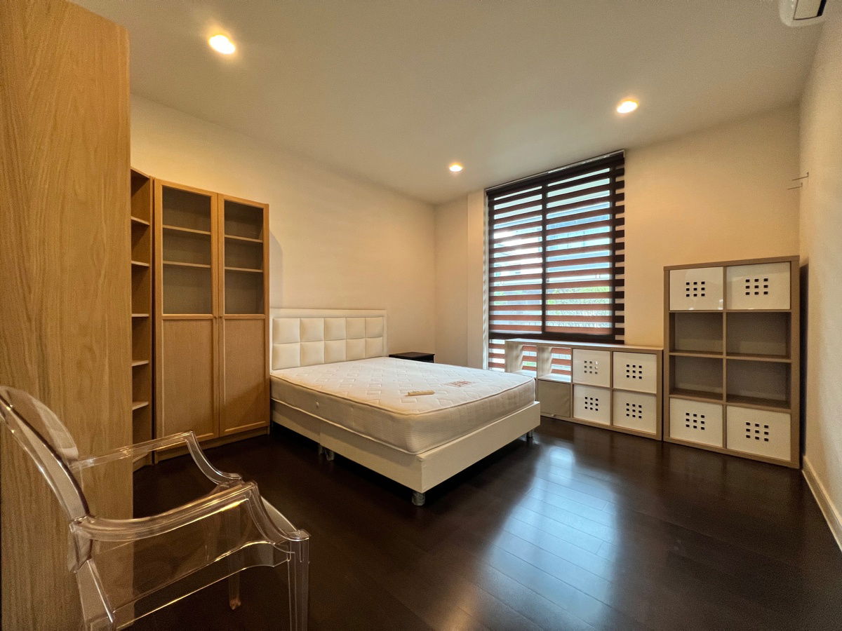 รูป 💥House for rent at Setthasiri Krungthep Kreetha, 4 bedroom ,corner unite, Near Brighton collage - รูปที่ 5/17