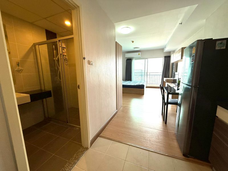 picture Supalai Mare Condominium 1-Bedroom for Sale in Thepprasit - 7/11