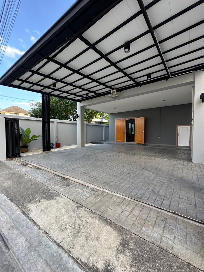 รูป 🔥 ให้เช่าบ้านแฝด 3 ชั้น หลังใหญ่ โครงการ SIRI HOUSE  ✨ ทำเลใจกลางเมือง เดินทางสะดวก เชื่อมต่อ รัชดา - ห้วยขวาง - รูปที่ 15/15