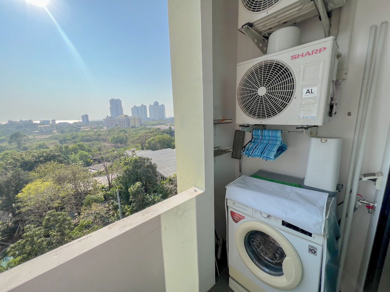 picture The Green Boulevard Condo 1 Bedroom for Rent - 11/13