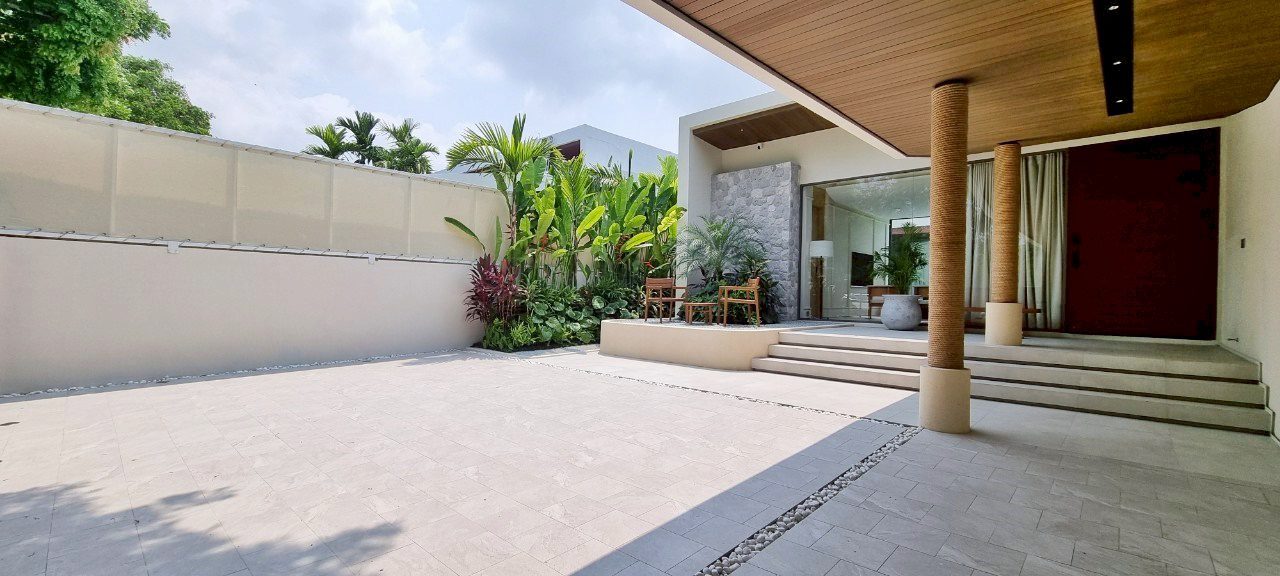 picture Luxury Modern Pool Villa in Na Jomtien for Sale - 24/25