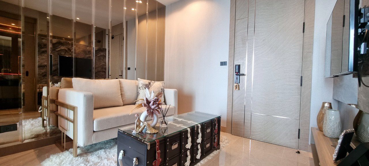 picture Riviera Ocean Drive 1 Bed for Sale - 3/15