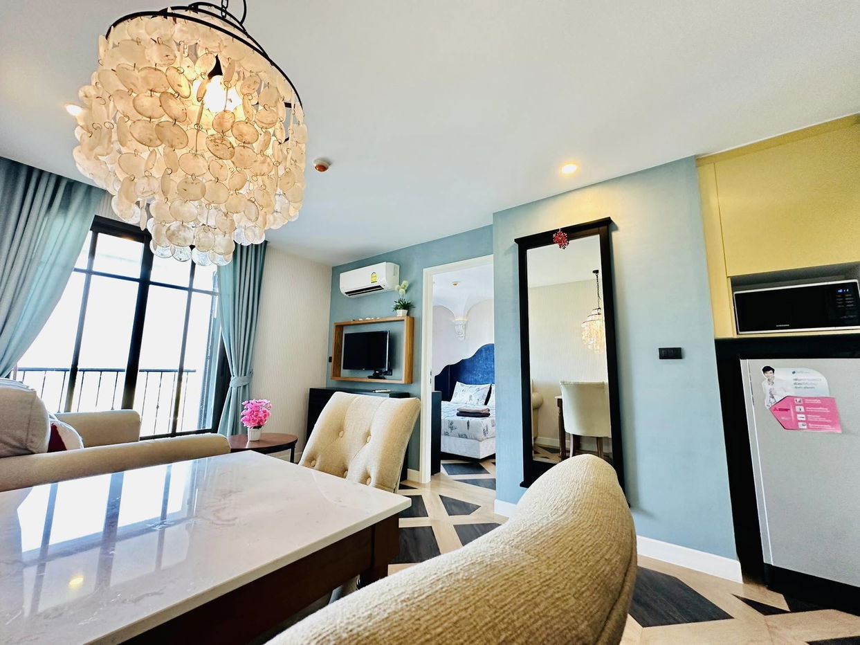 picture Espana Condo Resort Pattaya 1 Bedroom for Sale - 1/10