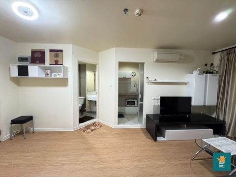 For rent: Lumpini Condo Town Ramintra Nawamin, 2 bedrooms, 52 sq m, furnished, 12,000 baht