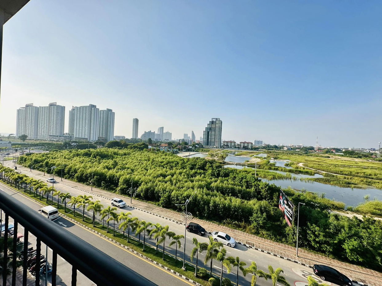 picture Espana Condo Resort Pattaya 1 Bedroom for Sale - 8/10