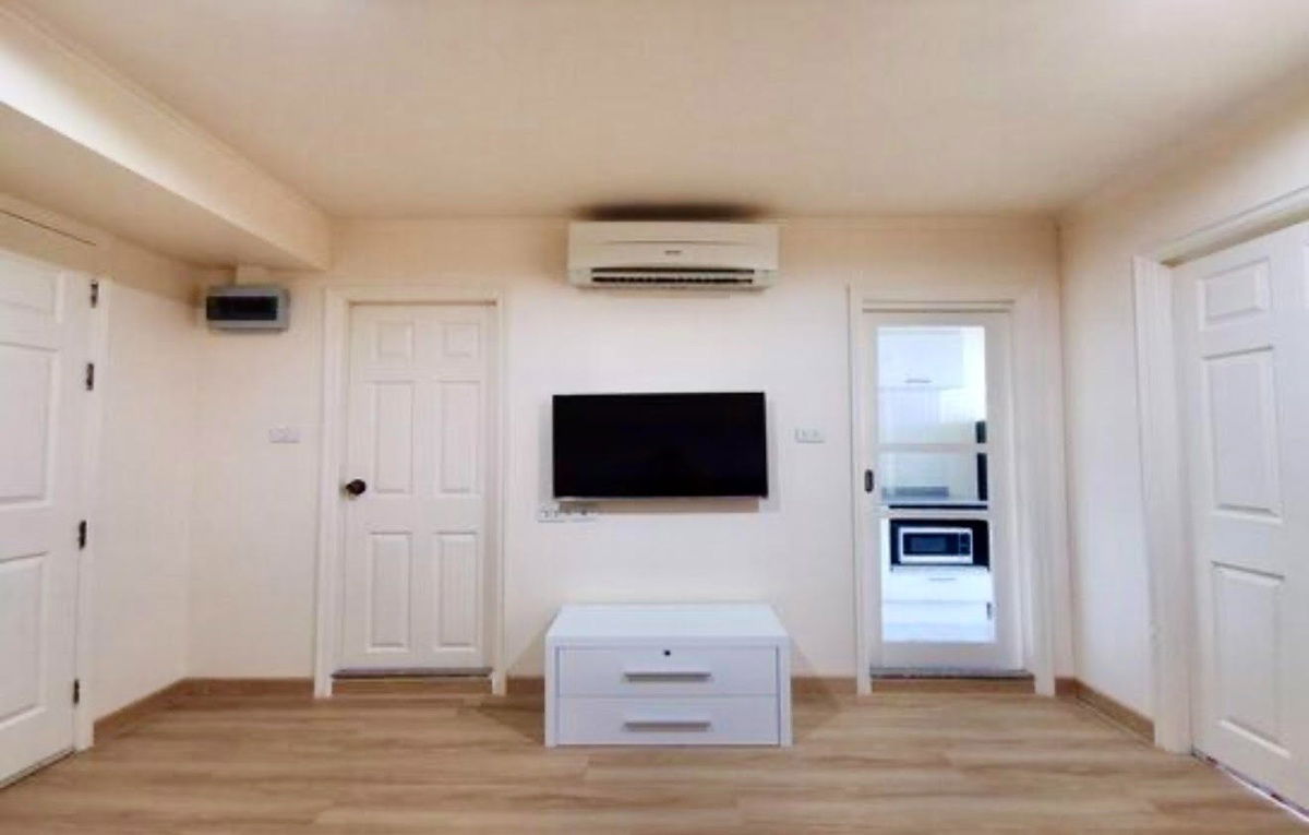 รูป code : E162 ให้เช่าคอนโด ลุมพินี วิลล์ สุขุมวิท 77 ห้องใหญ่ 35 ตร.ม. ตึก A ชั้น 10 เฟอร์ครบ เครื่องใช้ไฟฟ้าครบ ใกล้ BTS อ่อนนุช - รูปที่ 2/11