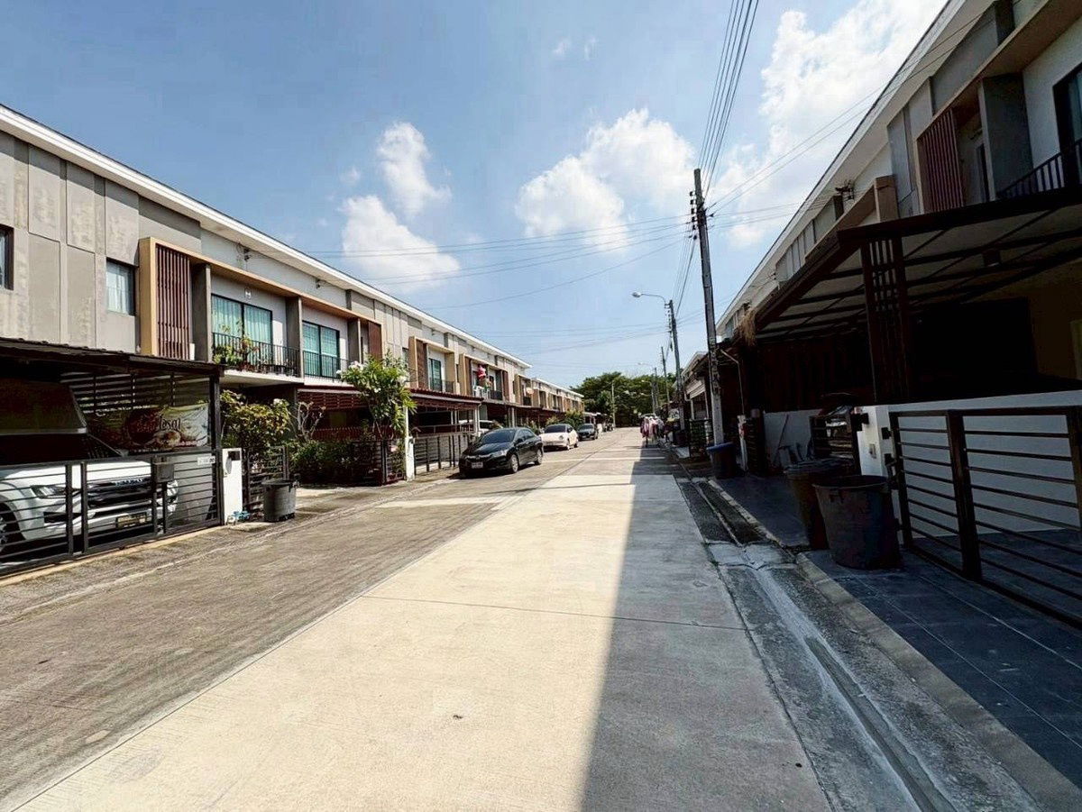 รูป ขาย ทาวน์โฮม รีโนเวทแล้ว ติดถนนใหญ่ ใกล้สนามบินดอนเมือง 15 นาที The Connect 31 (ดอนเมือง-เทิดราชัน) - รูปที่ 4/22
