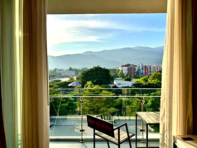 Condos for rent 700 Year Sports Arena Chiang Mai : Stylish Condo  Nimman Soi 6 Doi Suthep View, Quiet & Private  Ready to Move 25,000 THB