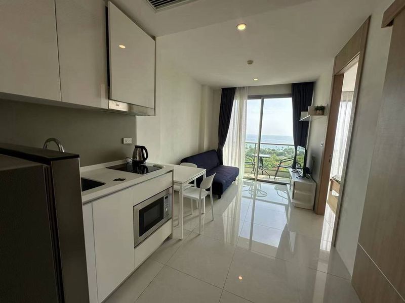 picture Riviera Jomtien 1 Bedroom Condo For Sale - 1/9