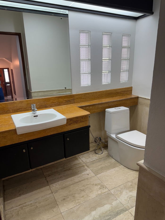 รูป ว่างพร้อมอยู่! เอื้อสุขแมนชั้นพาร์ค 3นอน 3น้ำ 200ตรว. จอดรถ4คัน Line id: @pfagent - รูปที่ 7/12