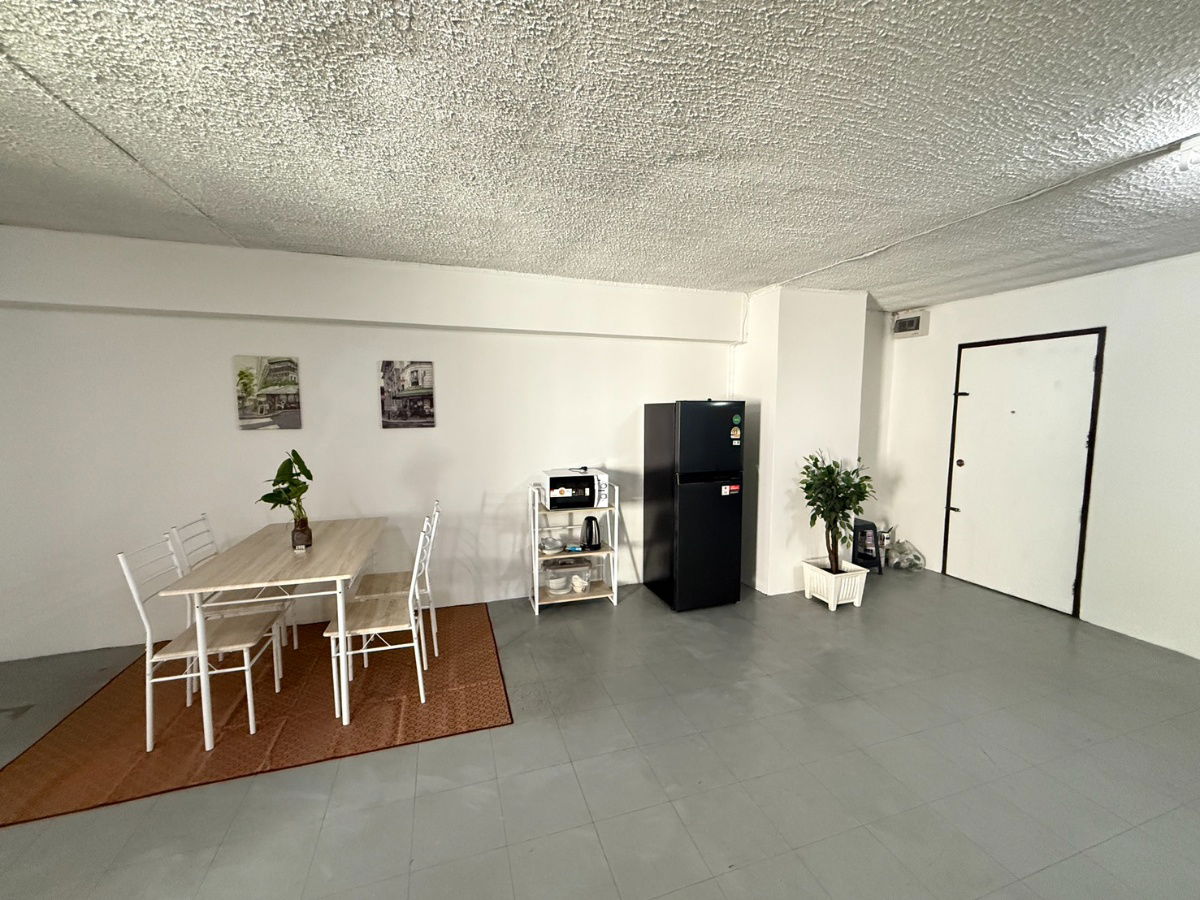 picture Condo for sale, Srithana Condominium 2, big size, cheap price. Call (0955752068 Khun Chompoo) - 11/20