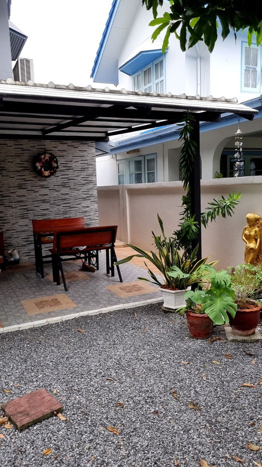 รูป บ้านเดี่ยวให้เช่า 🔥 Sammakon Ramkhamhaeng 🔥 3 ห้องนอน 2 ห้องน้ำ เฟอร์นิเจอร์ และ เครื่องใช้ไฟฟ้าครบ พร้อมอยู่ - รูปที่ 5/11