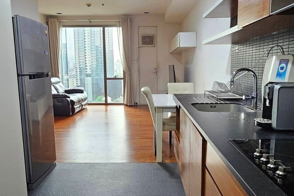 picture Sale with tenant! high floor13++, City View, North Facing, Pet Friendly !🔥 Code C20250800057.Ashton Morph 38, 1 bed, 1 bath, furnished, Special Deal! - 3/11