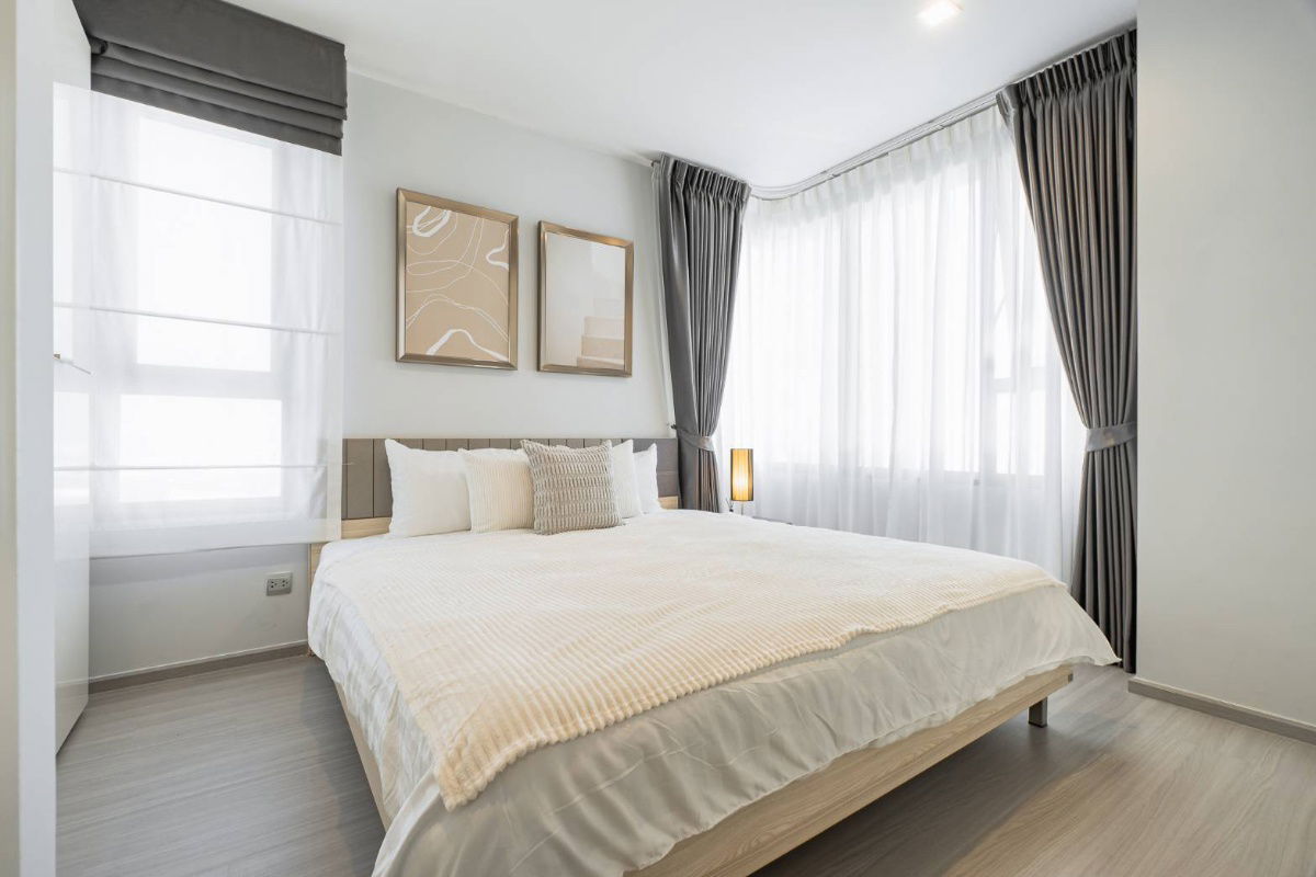 picture LL056 Condo for rent at Life Ladprao. Beautiful, fully furnished unit. Special price. - 1/9