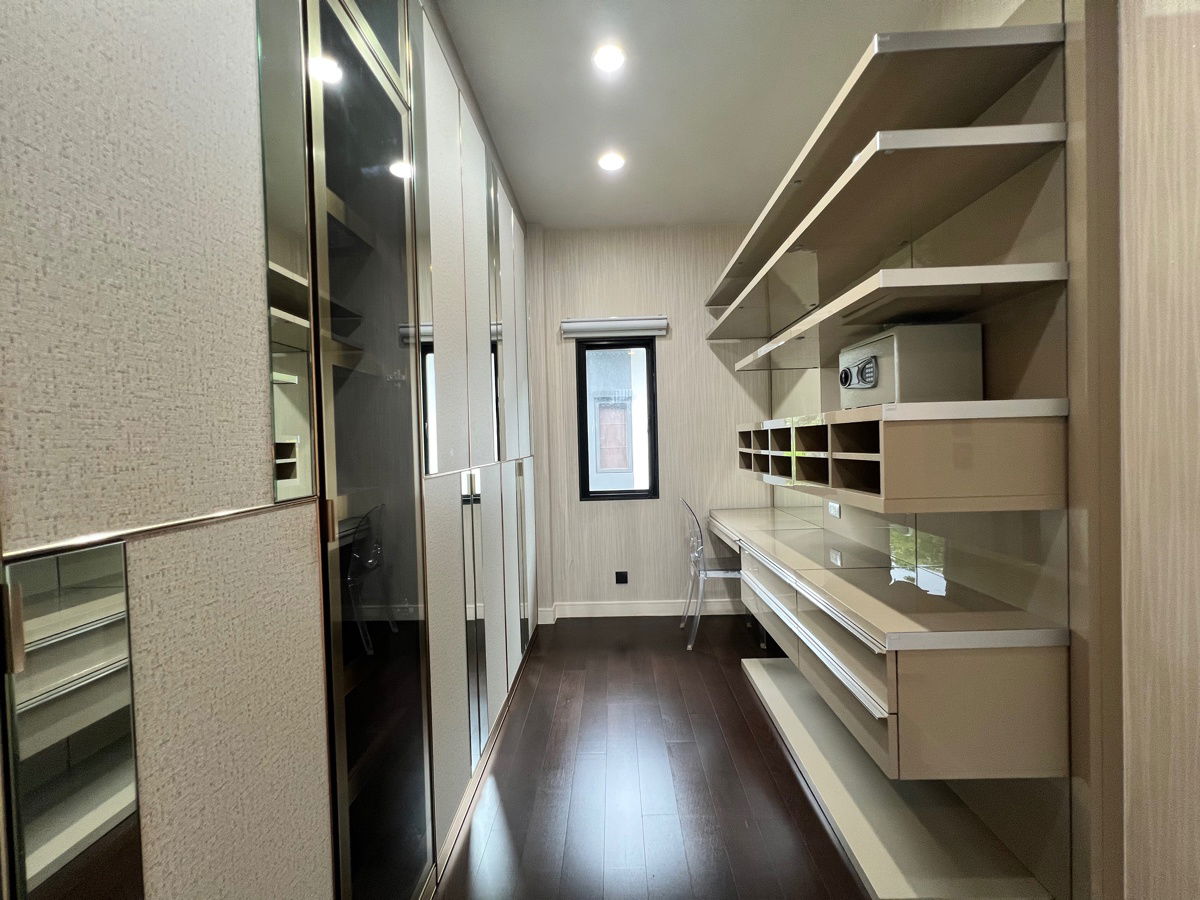 รูป 💥House for rent at Setthasiri Krungthep Kreetha, 4 bedroom ,corner unite, Near Brighton collage - รูปที่ 7/17