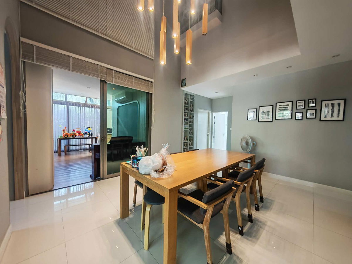 รูป ขายบ้านเดี่ยว2ชั้น พื้นที่ 100.2 ตร.ว.หมู่บ้านไอคอน ปิ่นเกล้า  ถ.พุทธมณฑลสาย 2 ต.ศาลาธรรมสพน์  อ.เทวีวัฒนา จ.กรุงเทพมหานคร - รูปที่ 2/8