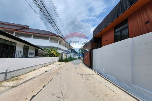 รูป [920611003-86] พูลวิลล่า สัตหีบ - รูปที่ 70/72