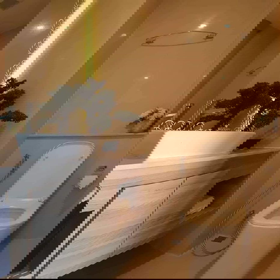 picture Luxurious 1-Bedroom Condo for Sale at The Riviera Jomtien - 9/10