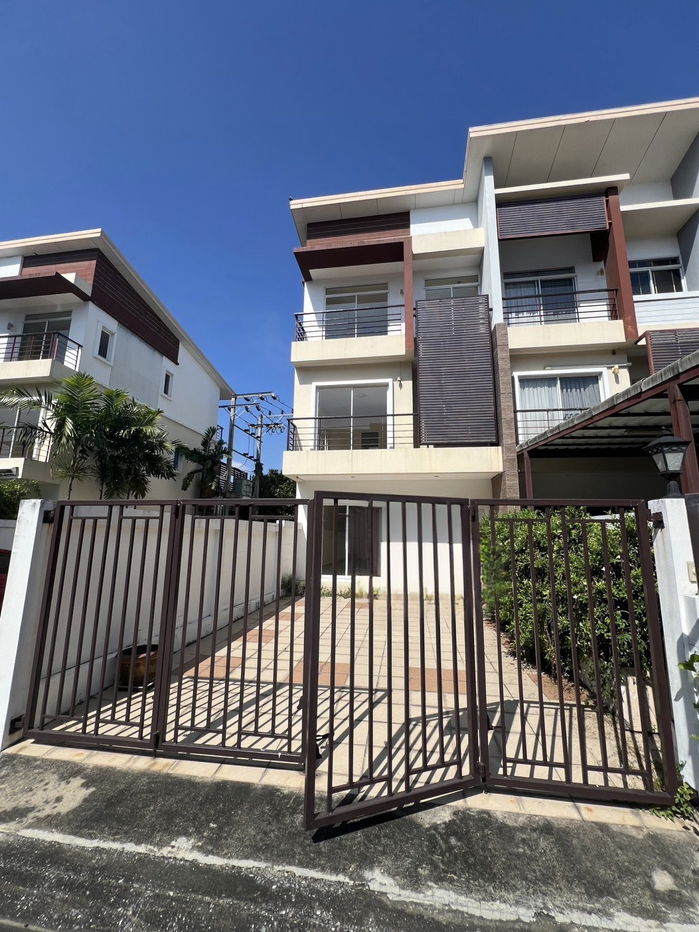 รูป 🚩ให้เช่า ทาวน์โฮม 3 ชั้น หลังมุม ใกล้ Central Eastville 5 นาที บ้านบุณณดา ซ.ประดิษฐ์มนูธรรม 10 | 3 ห้องนอน 4 ห้องน้ำ 🛣️ใกล้เลียบด่วน - รูปที่ 1/20