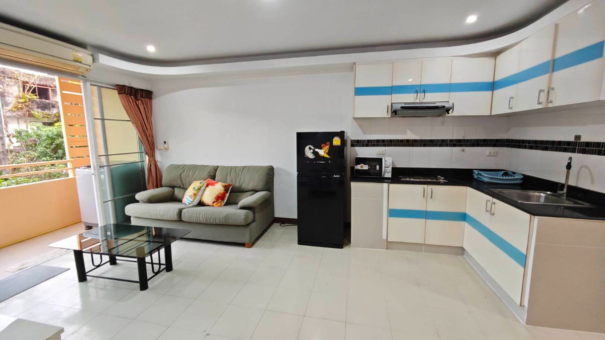 รูป 2BR- 🚀 Phuket Town Apartment: Move-In Ready & Budget-Friendly! - รูปที่ 2/13