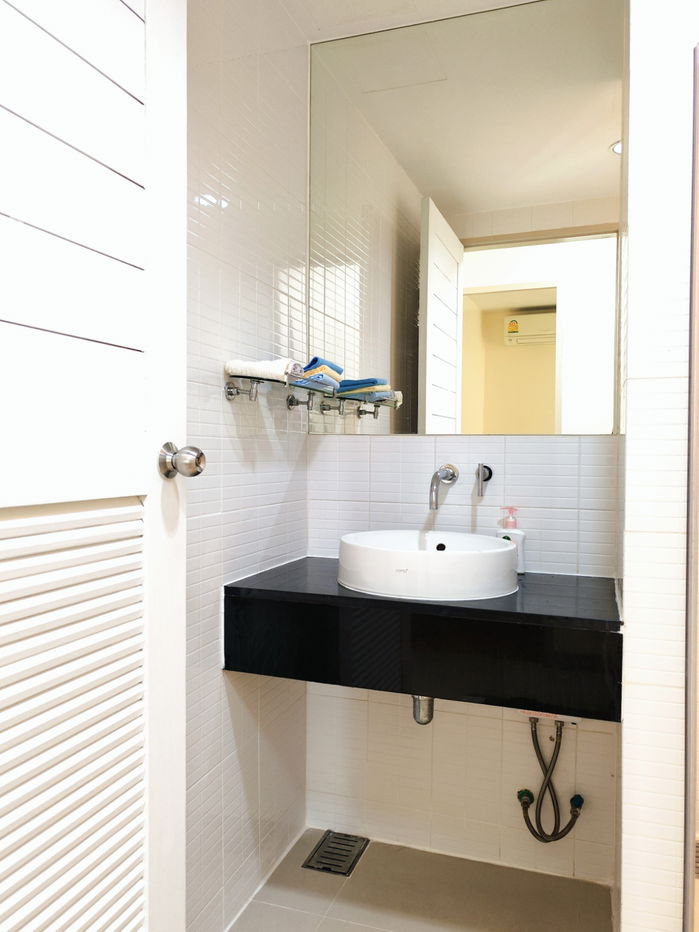 picture For Rent: Ideo Ladprao 5 Condominium, Fully Furnished (As Pictured) Price: 23,000 THB per month - 4/29