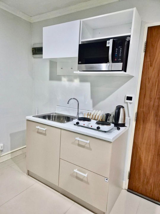 รูป code : E178 ให้เช่าคอนโด สุขุมวิท สวีท (Sukhumvit Suite) | ห้องใหญ่ 70 ตร.ม. ชั้น 28 ระเบียงกว้าง เฟอร์นิเจอร์ใหม่ทั้งห้อง ใกล้ BTS นานา 5 นาที - รูปที่ 5/14