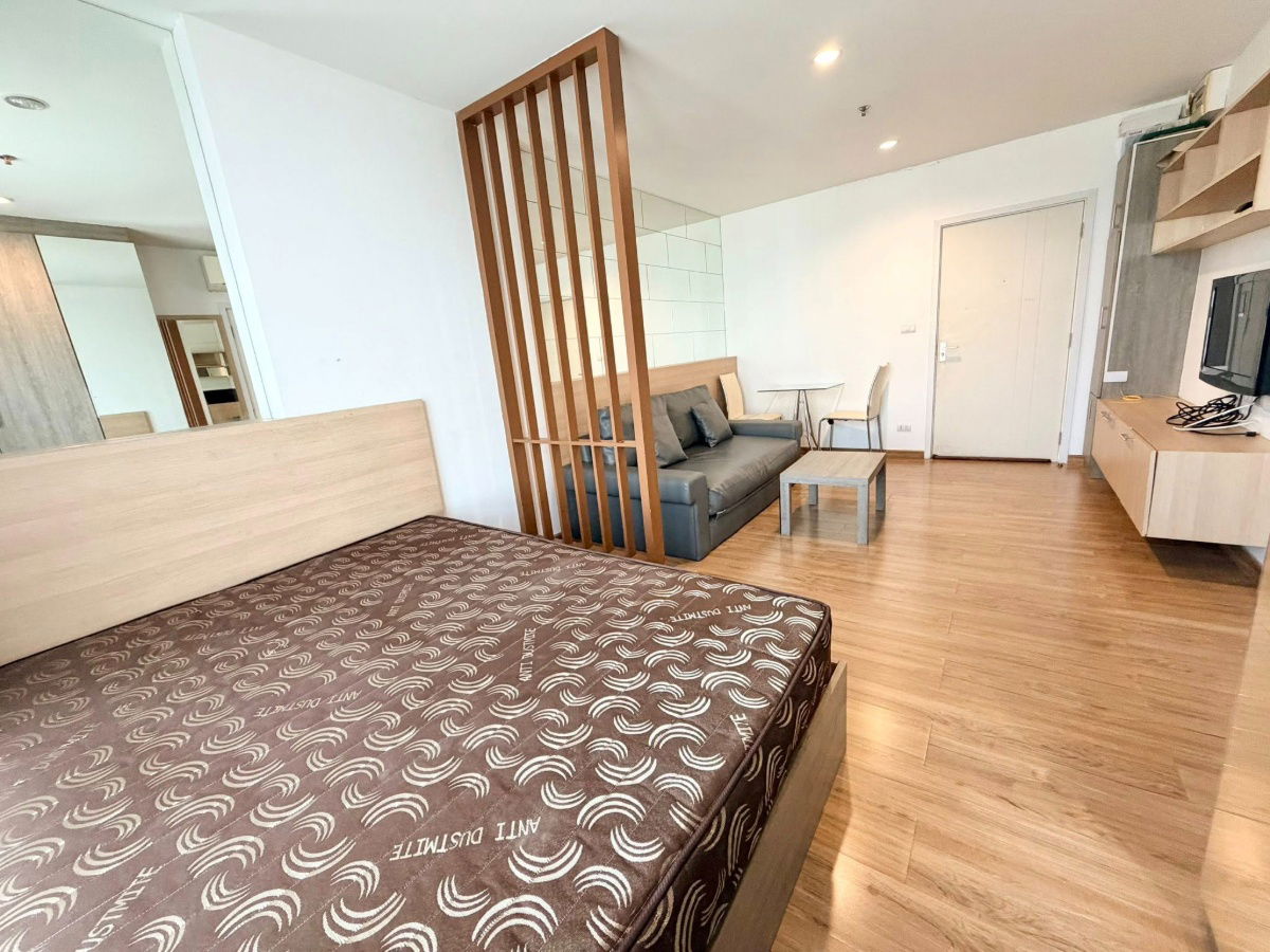 picture @Condorental condo for rent The Tree Bang Po Station - 1/12